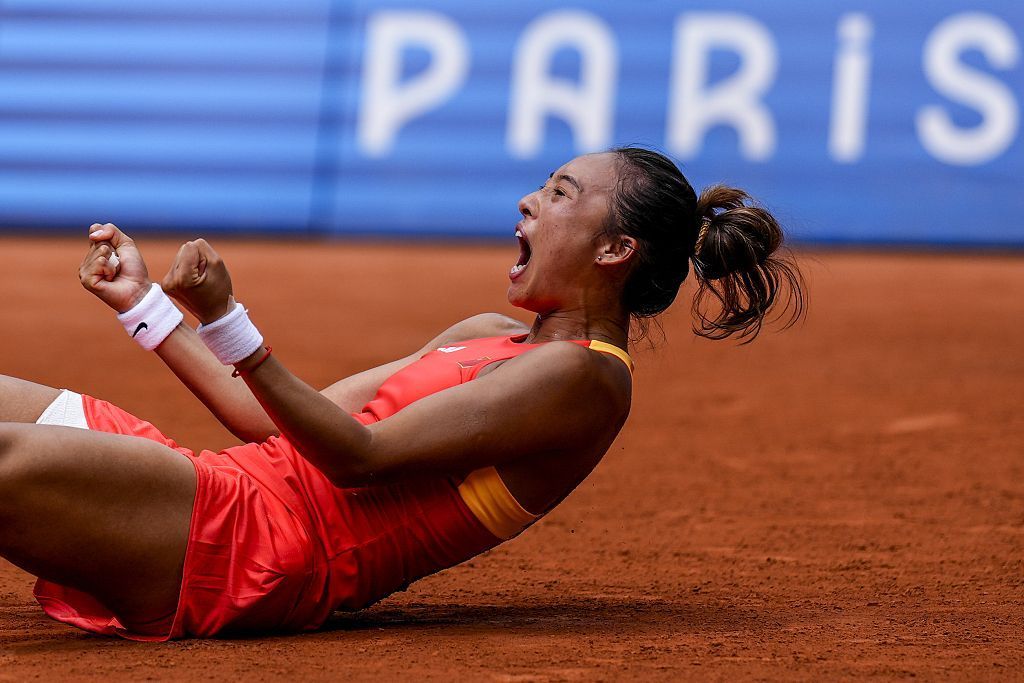 🎾外媒评网球女单年度五大冷门：郑钦文奥运会2-0逆袭斯瓦泰克成最大爆冷